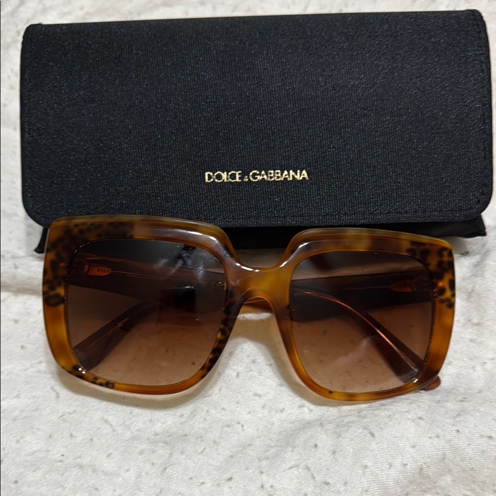 Dolce & Gabbana Tortoiseshell Square Sunglasses